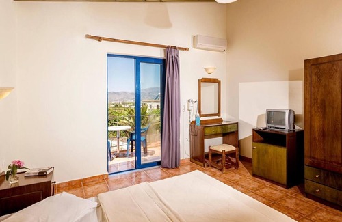 Tavronitis Hotel | Adelais Hotel