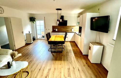 Adenau Apartment | Adenauer Forst Ring Apartment - Hervorragend Geeignet für Langzeitmiete