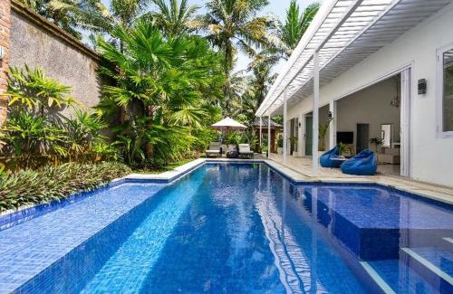 Pekutatan Villa | Adi Dharma Villa Madewi pulukan