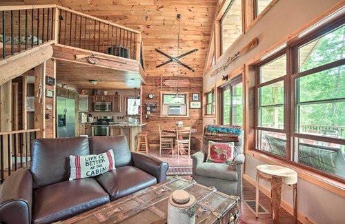 Glenfield Cabin | Adirondack Cabin on Peaceful Lake Near Glenfield!