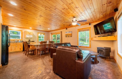 Wilmington House | Adirondack Retreat Near Whiteface and Lake Placid
