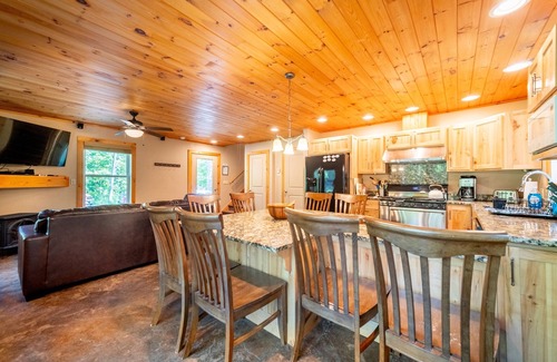 Wilmington House | Adirondack Retreat Near Whiteface and Lake Placid