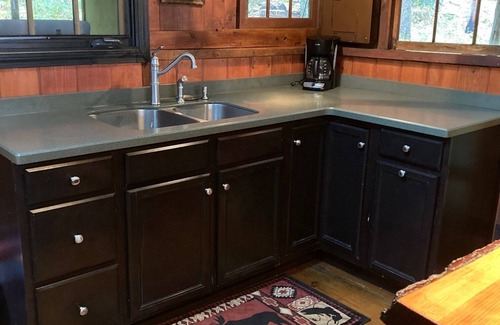 Weatogue Cottage | Adirondack-Style/Cottage-Beautiful Lake & Mountain Views-Peaceful!