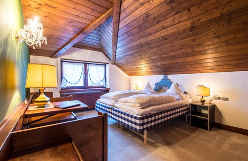 Villabassa Hotel | Adler Suite & Stube