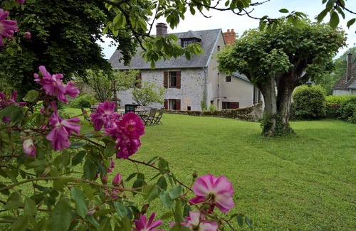 Sainte-Honorine-des-Pertes House | Admiralty: Warm Family Home near the D-Day Beaches - Omaha Beach