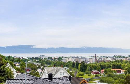 Trondheim Apartment | Adorable 1-bedroom apartment with a fantastic view - Free Parking