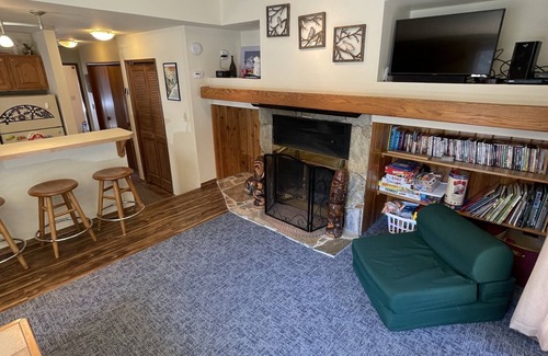 Alyeska Condo | Adorable, Affordable and easy access to ski area