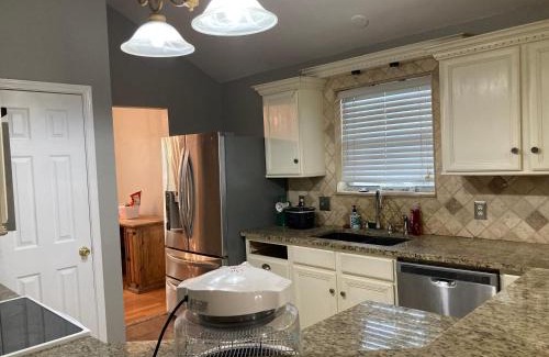 South Side House | Adorable Home Away from Home