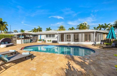 Pompano Isles House | Adorable house with Amazing water front of canal