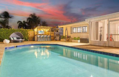 Pompano Isles House | Adorable house with Amazing water front of canal