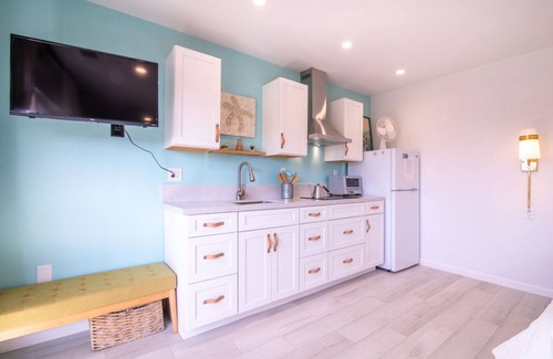 Half Moon Bay Apartment | Adorable studio near the coastal trails and the Ritz Carlton