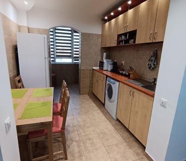 Ploiesti Apartment | Adrian Home 3 rooms apartment