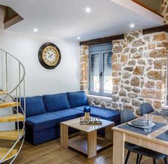 Drepano House | ADRIAN'S LUXURY APARTMENTS 2