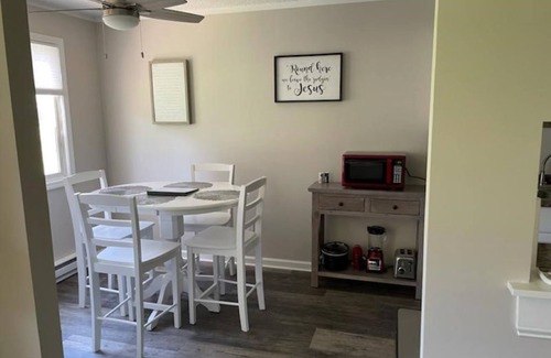 Holly Apartment | Adventure Acres- Suite B8