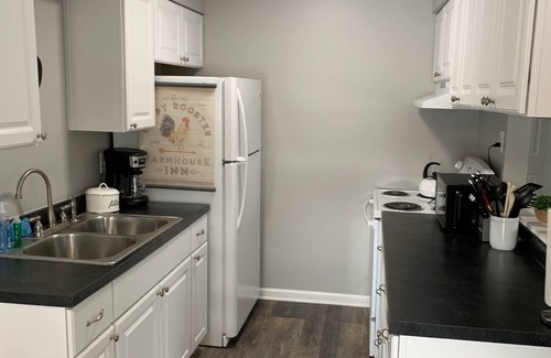 Holly Apartment | Adventure Acres- Suite C4