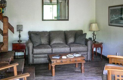 Beaver Shores Hotel | Adventure Awaits