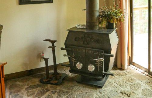 Beaver Shores Hotel | Adventure Awaits