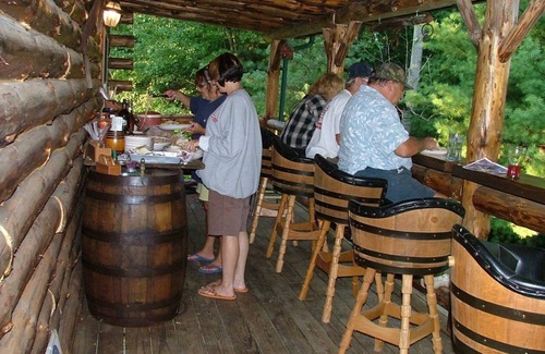 Freeport Apartment | Adventurous Vacation Getaway at the Possum Lodge Cabin!