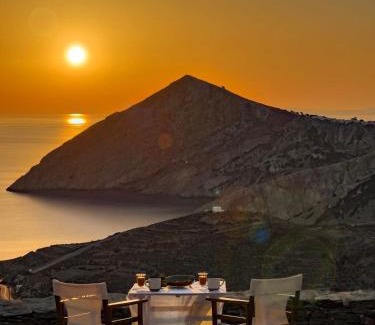 Ano Meria Apartment | Aegean Balcony