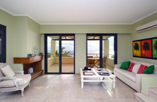 Kontos House | Aegina Aphaia Villa I w private pool, near the sea & Agia Marina seaside village