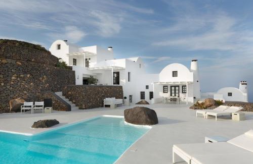 Imerovigli Apartment | Aenaon Villas
