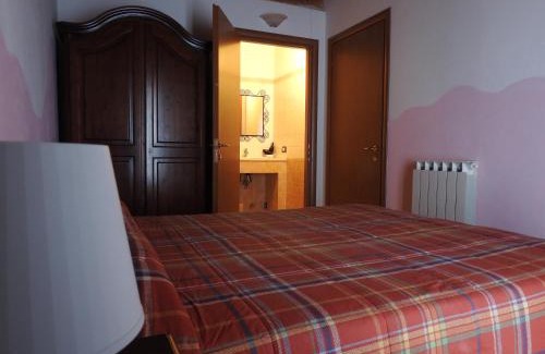 Borghetto di Vara House | Affittacamere "La lanterna delle fate"