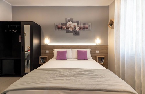Buon Pastore-Sant'Agnese-San Damaso House | Affittacamere Orchidea