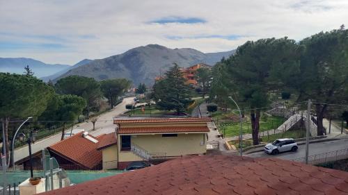 Monte San Giacomo House | affittacamere rezzo