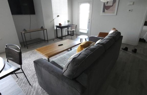 Gibson Springs Apartment | Affordable 2BD Henderson Luxury Apt