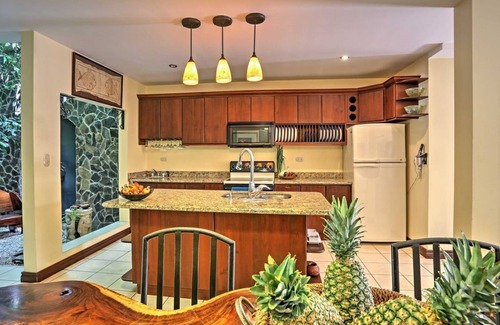 Puntarenas Villa | Affordable 5 star Villa - Steps from the Beach - Breakfast included