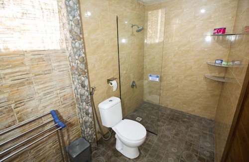 Klumpu Cottage | Affordable Comfy Bedroom and Great Location Near Harbor 5 Min from The Beach