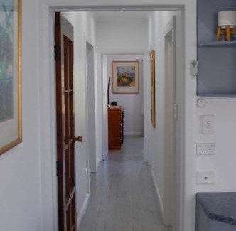 Taperoo House | Affordable full house for family and pet friendly