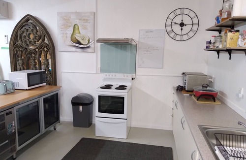 Coromandel Cabin | Affordable lodge, in-town location, perfect for groups and large families