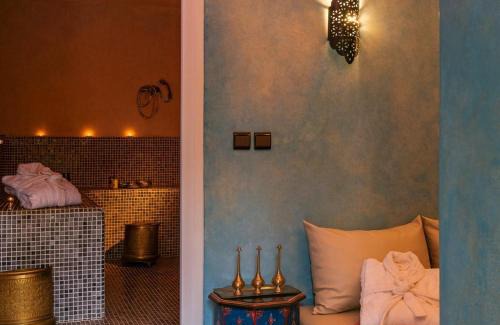 Mirleft Hotel | Aftas Trip