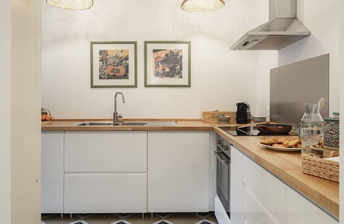 Matera Apartment | Agapanthus in the center, 150 m from the Sassi. CIN IT077014C202571001