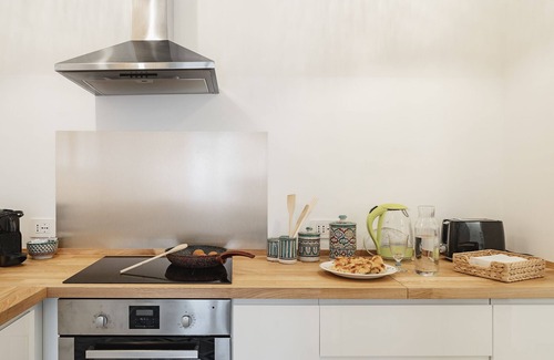 Matera Apartment | Agapanthus in the center, 150 m from the Sassi. CIN IT077014C202571001