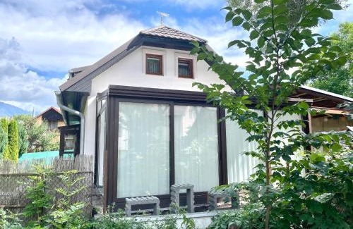 Batizovce House | Agatha