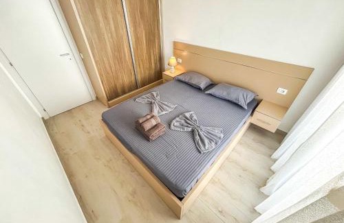 Golem Apartment | Agimi 818