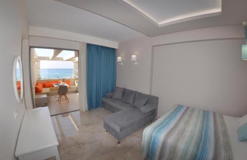 Agios Gordios Hotel | Agios Gordios Beach Resort