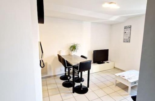 Chateauvert Apartment | Agréable appartement T2 Centre ville