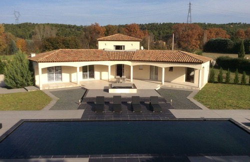 Cabries Apartment | Agréable Studio au Calme Absolu