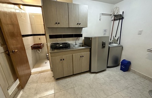 Laureles - Estadio Apartment | Agradable Aparta Suite en Estadio