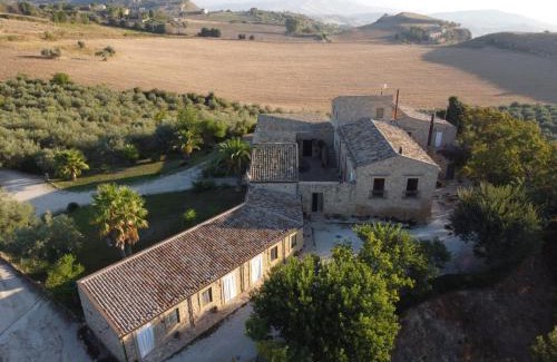 Pergusa House | Agriturismo Baglio Pollicarini