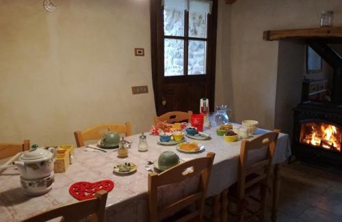 San Giovanni Bianco House | Agriturismo il posto delle fragole