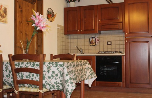 San Quirico d'Orcia Apartment | Agriturismo Cantagalli, Mugello apartment