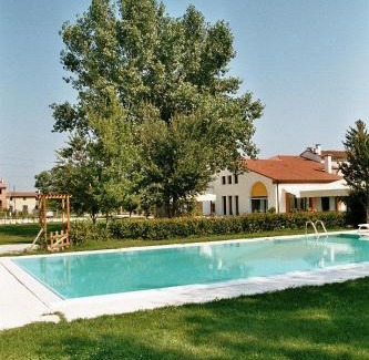 Castegnero House | Agriturismo L'Albara - Wines, Pool & SPA