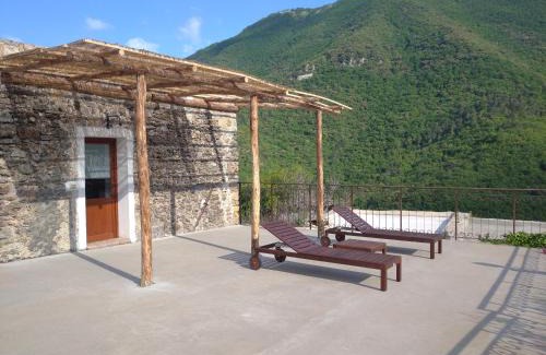 Balestrino House | Agriturismo LE CASE ROTTE
