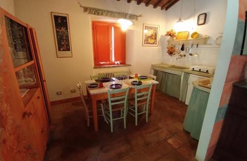 Villa Collemandina Apartment | Agriturismo Paneolio