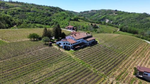 Canelli House | Agriturismo Rupestr