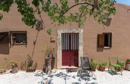 Noto House | Agriturismo Terra Di Pace